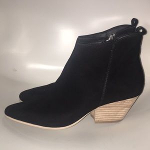 Dolce Vita booties